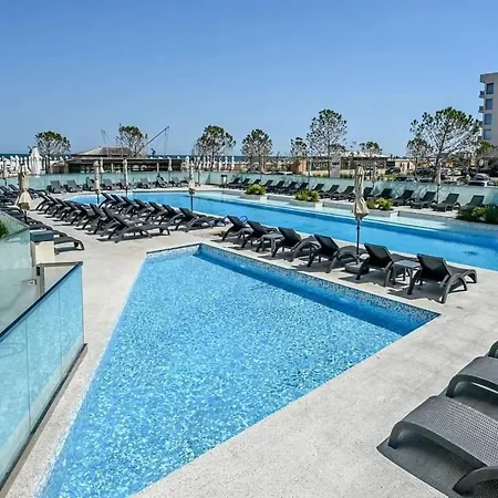 Infinity By The Sea Jacuzzy Sauna Gym