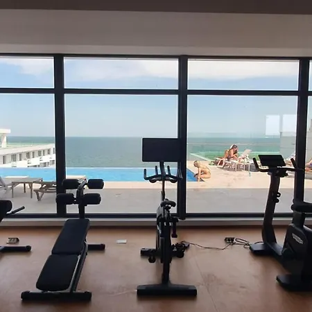 Infinity By The Sea Jacuzzy Sauna Gym Năvodari