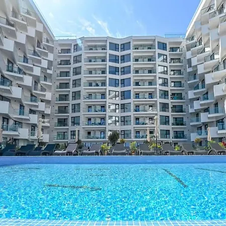 Apartment Infinity By The Sea Jacuzzy Sauna Gym